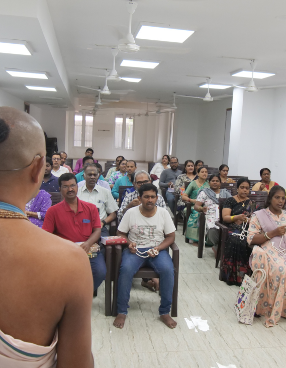 People attending Bhagavad-gita class